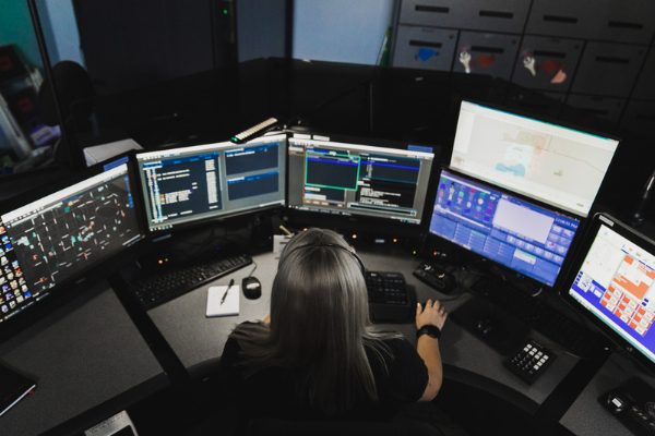 Hemet PD Dispatcher Monitoring a Situation